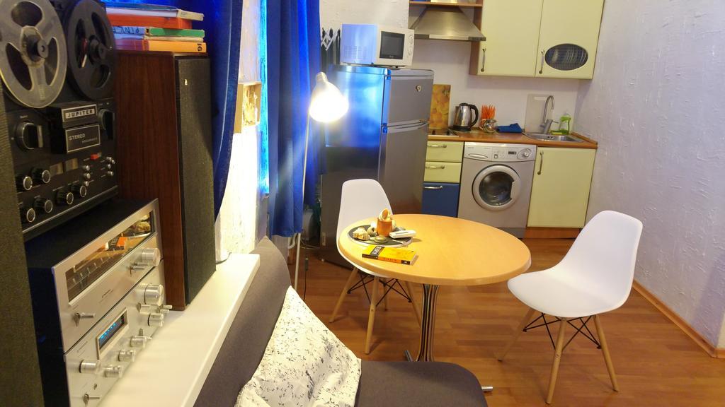 Apartment On Horodetskoho 4 Kijev Szoba fotó